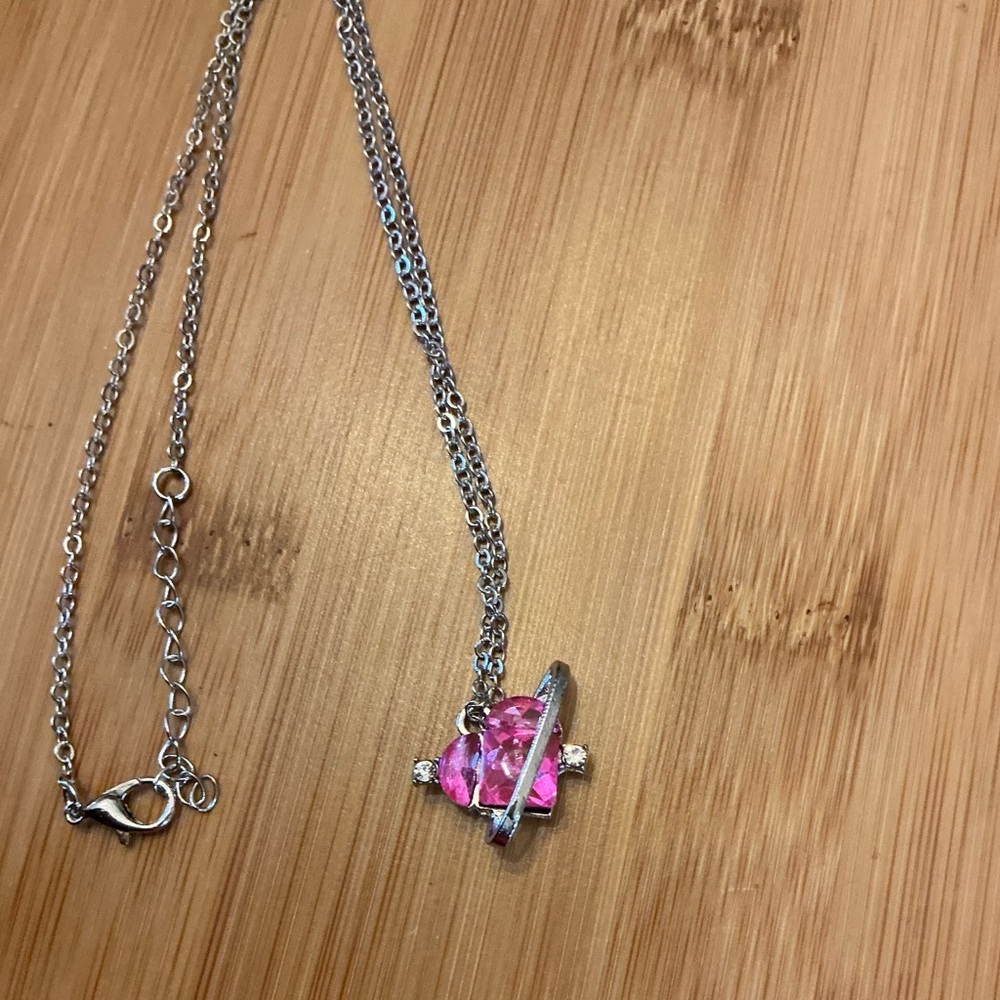 Pink faux Gemstone Necklace 18” NWOT